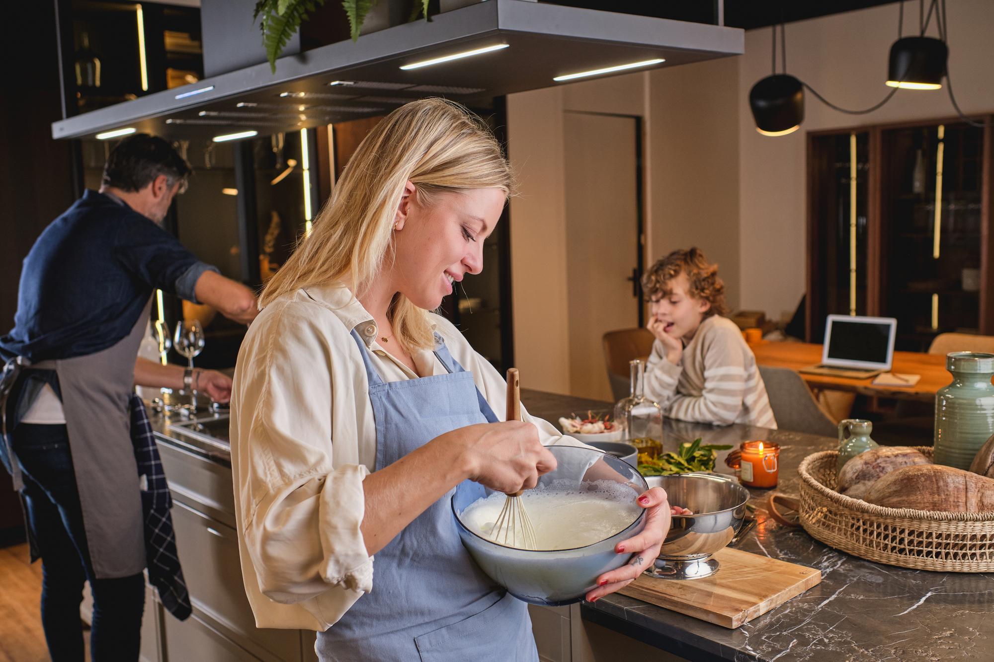 Zespół przygotowujący catering na wydarzenie